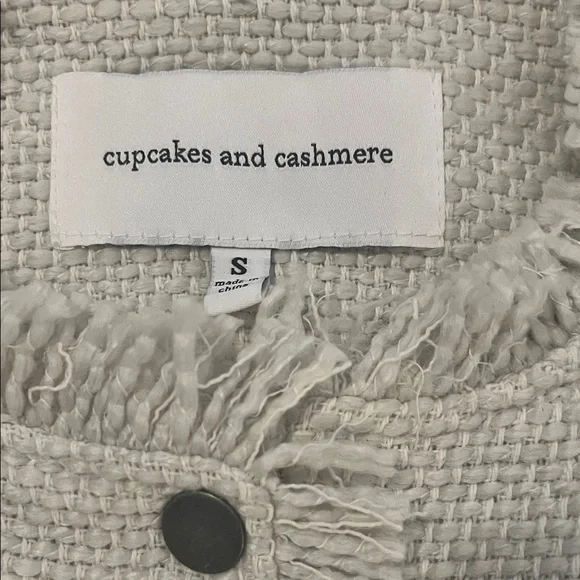 cupcakes & cashmere Gray - Beige Textured Blazer - Picture 2 of 9